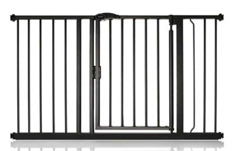 Image of Bettacare Auto Close Pet Gate, 125.4Cm - 132.4Cm, Matt Black, Pressure Fit Stair Gate For Dog & Puppy
