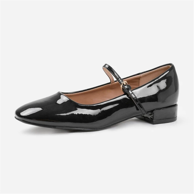 Image of Wheres That From Minsk Low Heel With Strap And Buckle Detail In Bla - Black 8