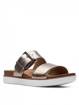 Image of Clarks Elayne Ease Flat Sandal - Gold Metallic , Gold Metallic, Size 4, Women