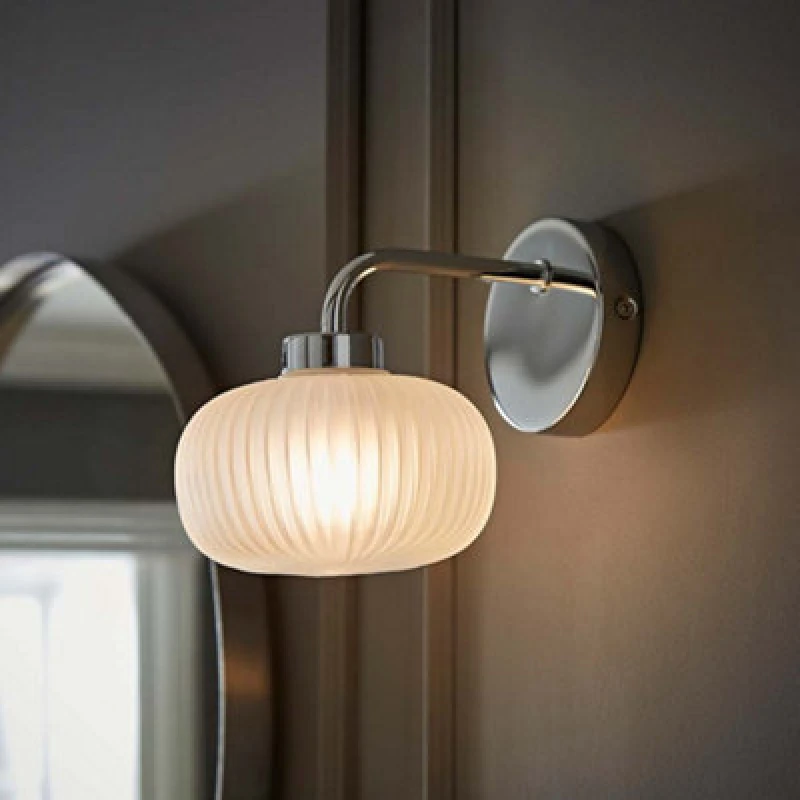 Image of ValueLights Amaia Polished Chrome IP44 Rated Single Frosted Ribbed Glass Wall Light Silver