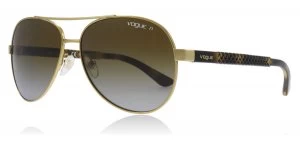 Image of Vogue VO3997S Sunglasses Pale Gold 848/T5 Polariserade 58mm