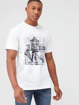 Image of The North Face Short Sleeve Graphic T-Shirt - White