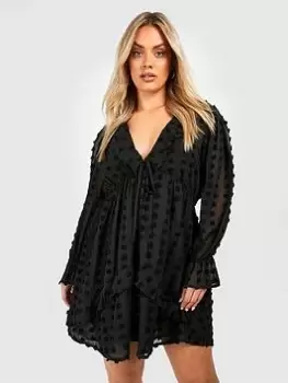 Image of Boohoo Plus Curve Dobby Mesh Ruffle Smock Mini Dress - Black, Size 22, Women