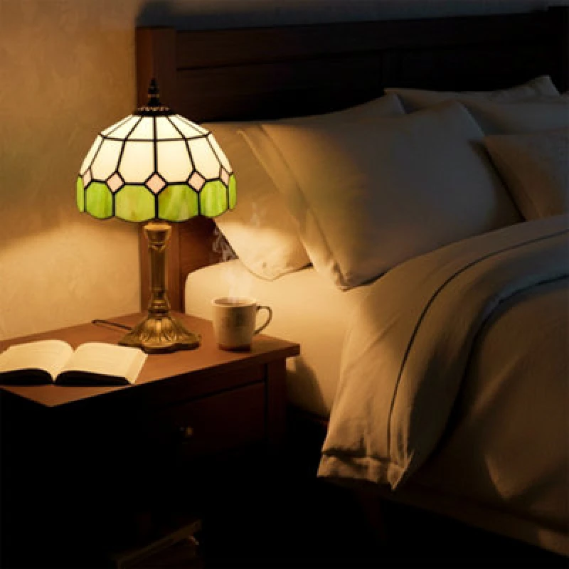 Image of Homcom Tiffany-Style Table Lamp For Bedroom, Bulb Not Included, Green