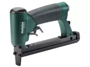 Image of Metabo DKG 80/16 Compressed Air Stapler Gun and Nailer