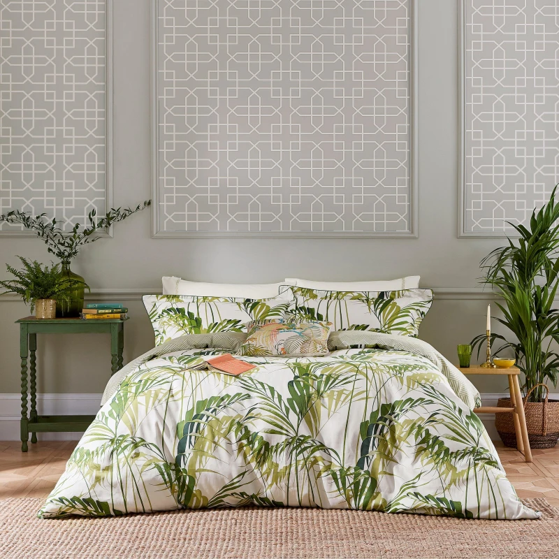 Image of Sanderson Sanderson 'Palm House' Duvet Cover in Green Size: Double Green Double Unisex 5016709607988