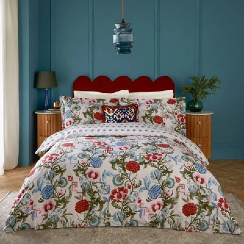 Image of Paoletti Paoletti Seventy Three Ishana Floral Duvet Cover Set Size: Double Multi Double Unisex 5025532851949