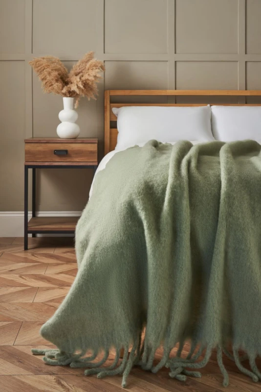 Image of BHS Faux Mohair Tassle Throw in Green Size: Small Green Unisex Small