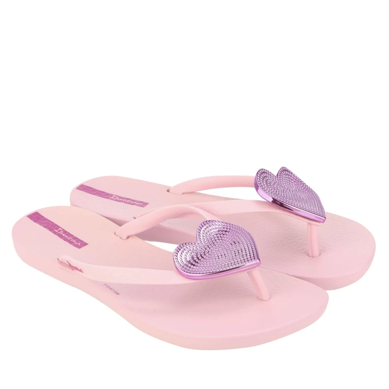 Image of Ipanema Maxi Heart Beach Shoe - Purple Purple 10-11