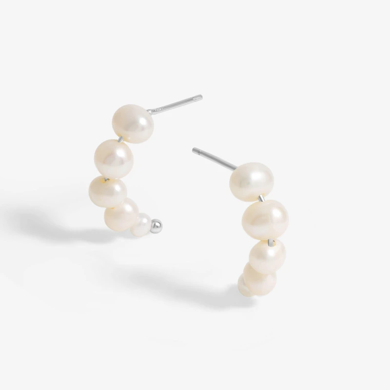 Image of Simply Silver Sterling Silver 925 Graduated Pearl Hoop Earrings Silver