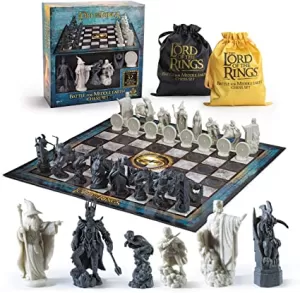 Image of Lord of the Rings Chess Set - Battle for Middle Earth