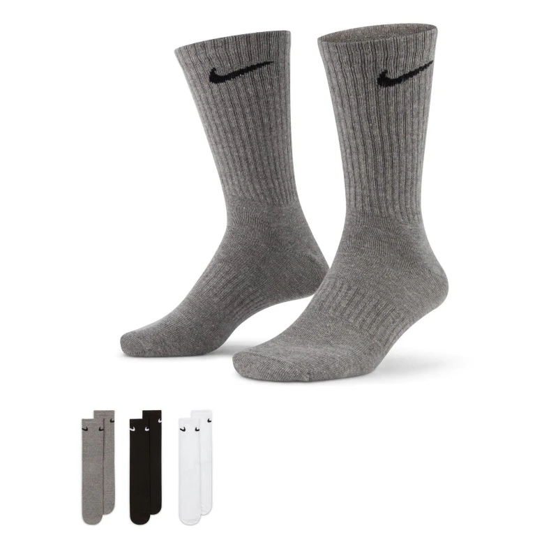 Image of Nike Everyday Lightweight Training Crew Socks (3 Pairs) Multi unisex L 8-11