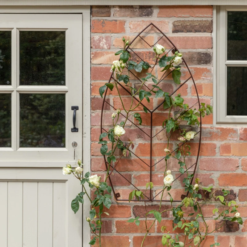 Image of Ivyline Outdoor Leaf Trellis Bronze H100cm W80cm Bronze