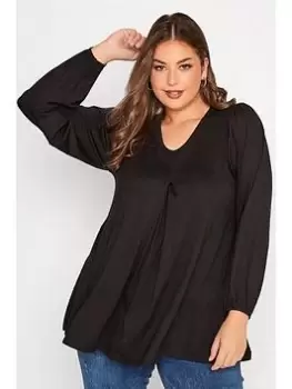 Image of Yours Long Sleeve Swing Top. Black, Size 26-28, Women