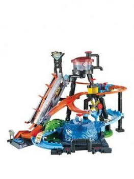 Image of Hot Wheels Hot Wheels City Ultimate Gator Crash