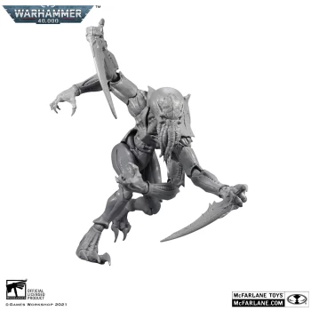 Image of McFarlane Warhammer 40,000 7" Action Figure - Ymgarl Genestealer (Artist Proof)