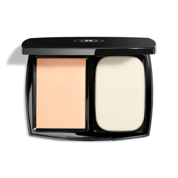Image of Chanel ULTRA LE TEINT Ultrawear - All-Day Comfort Flawless Finish Compact Foundation - BR32