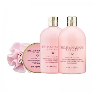 Image of Baylis Harding Rose Prosecco Fizz Gift Set 500ml 4PC