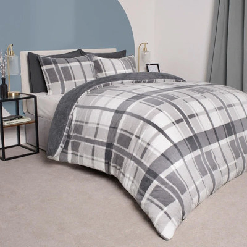 Image of OHS OHS Teddy Fleece Duvet Cover Set Pillowcase Bedding Check in Charcoal Size: King Charcoal King Unisex 5027434171989