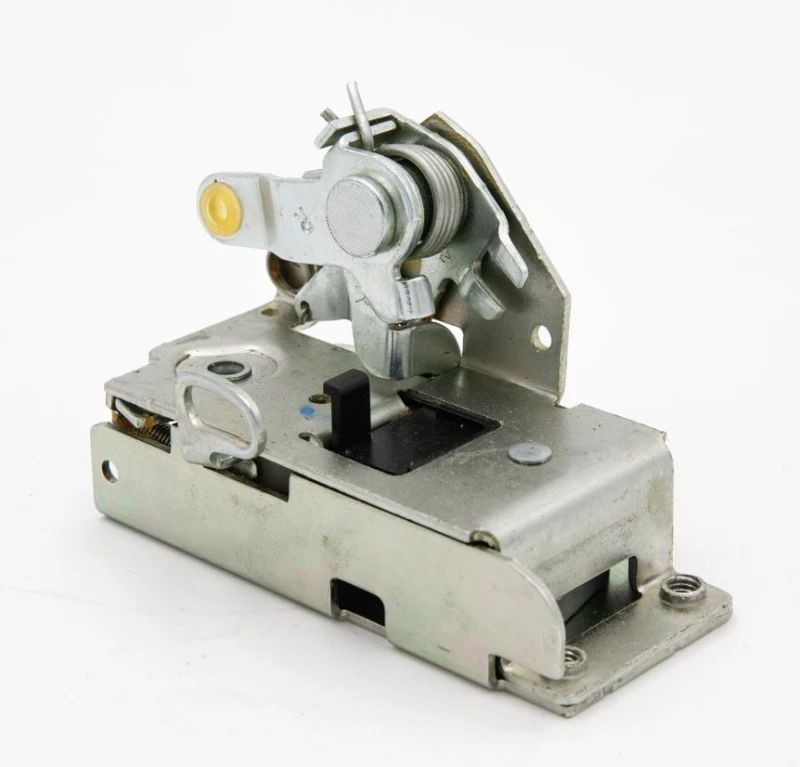 Image of IVECO 500329770 Door Lock Rear Door Lock (1361)