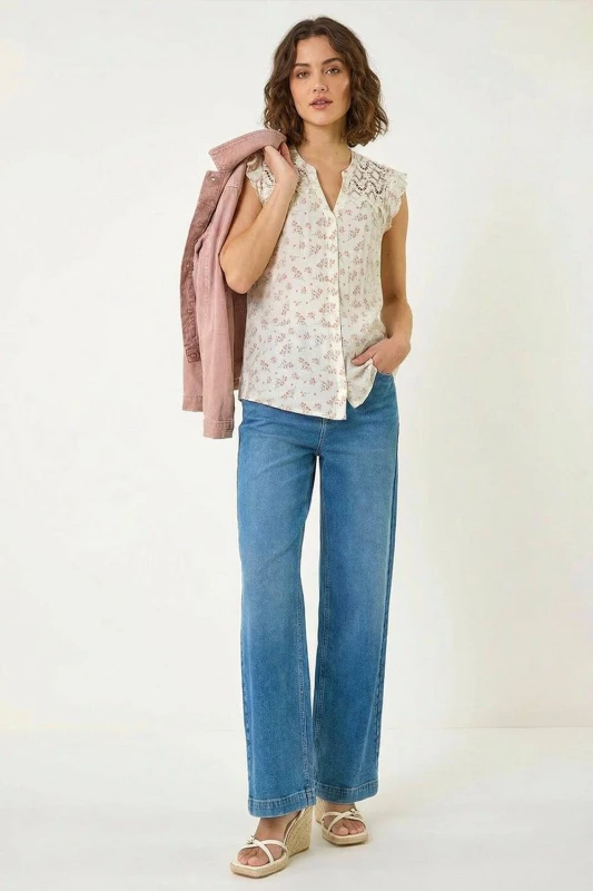 Image of Roman Floral Print Lace Yoke Blouse Pink