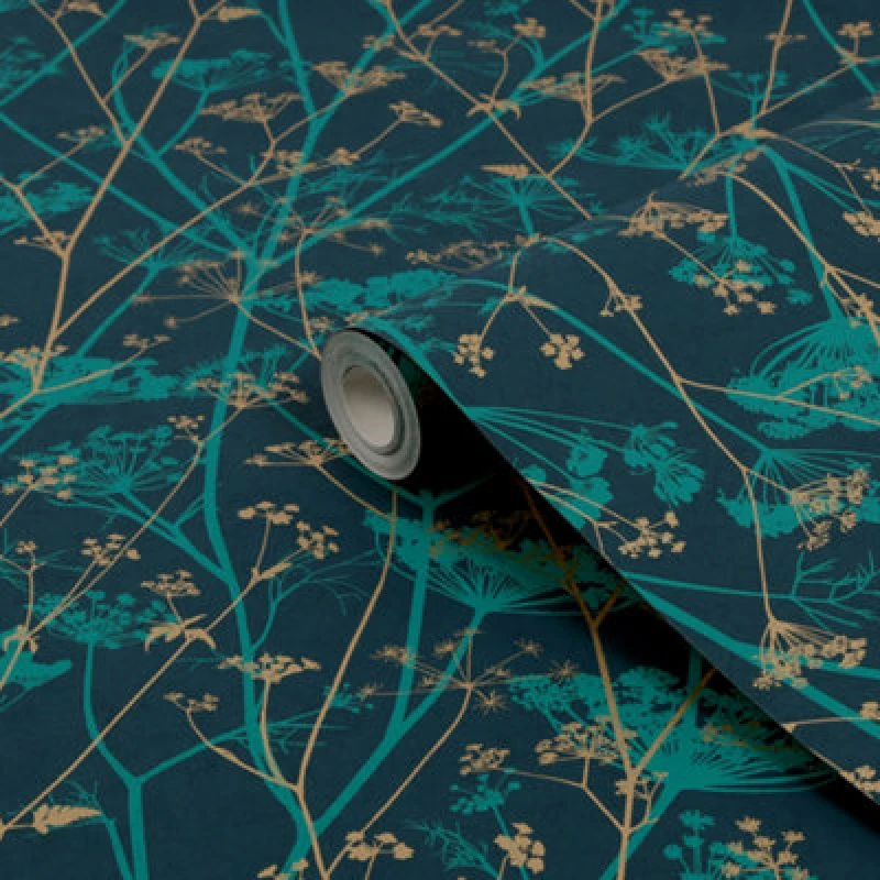 Image of Clarissa Hulse Clarissa Hulse Wild Chervil Floral Wallpaper in Navy Navy One Size Unisex 5011583555783