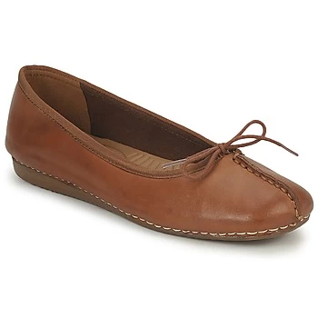 Image of Clarks FRECKLE ICE womens Shoes (Pumps / Ballerinas) in Brown,4,5,9,3,4.5,5,6.5,7.5