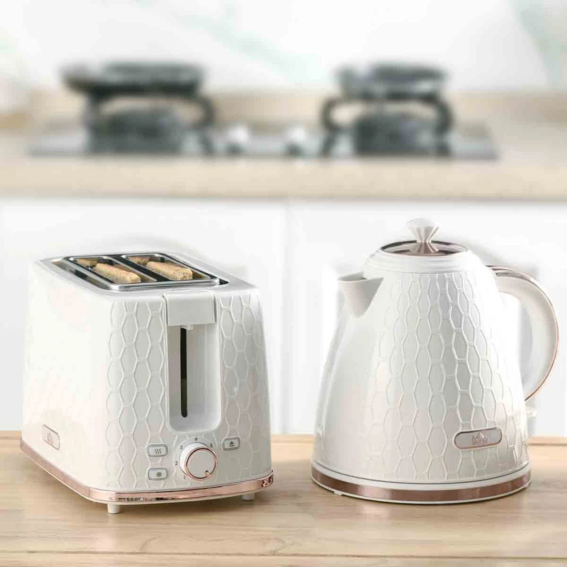 Image of HOMCOM 800-181V70CW 1.7L Kettle & 2 Slice Toaster Bundle