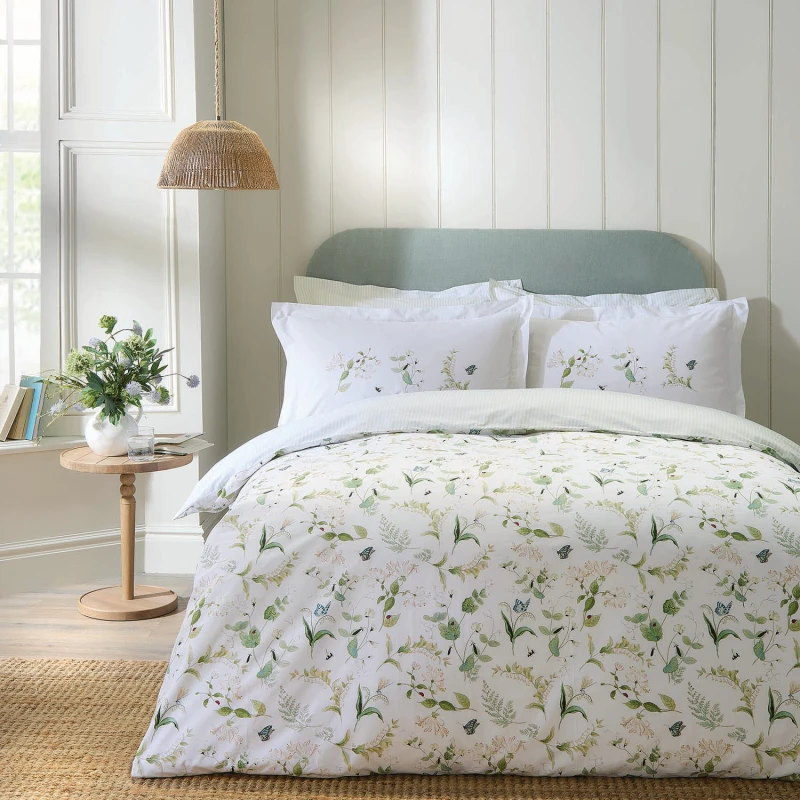 Image of Sophie Allport Wild Floral Duvet Set, Double, Green