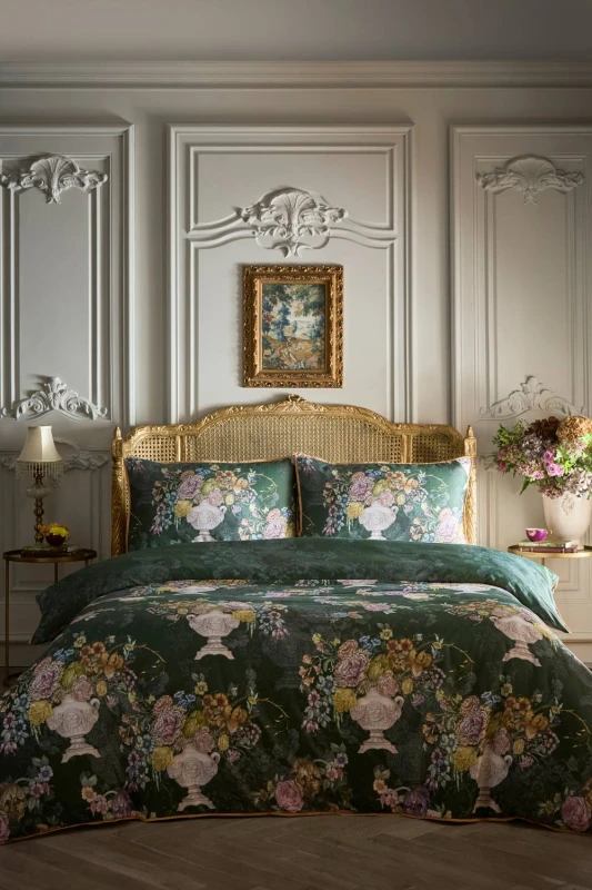 Image of Laurence Llewelyn-Bowen Tuscan Holiday Duvet Cover Bedding Set Green