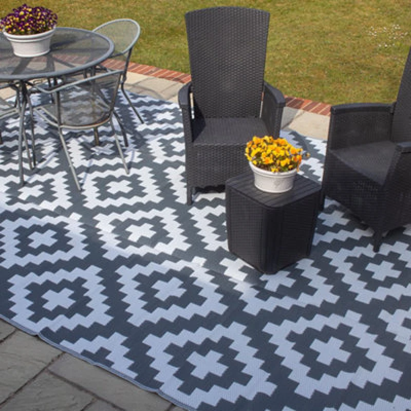Image of OUTDOOR RUG 6x9FT GEOMETRIC UV