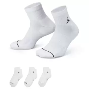 Image of Jordan U J Everyday Ankle Socks (3 Pairs), White/Black, Unisex, Socks, DX9655-100