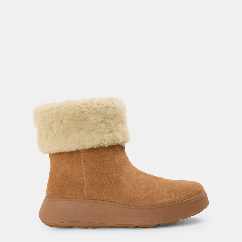 Image of Fitflop Womens Shearling Snug Boots Desert Tan female 4 (37)