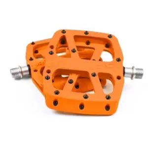 Image of e*thirteen Base Flat Pedal Naranja 9/16"