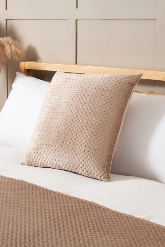 Image of BHS Liso Cushion in Natural Natural Unisex