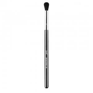 Image of Sigma E38 Diffused Crease Brush