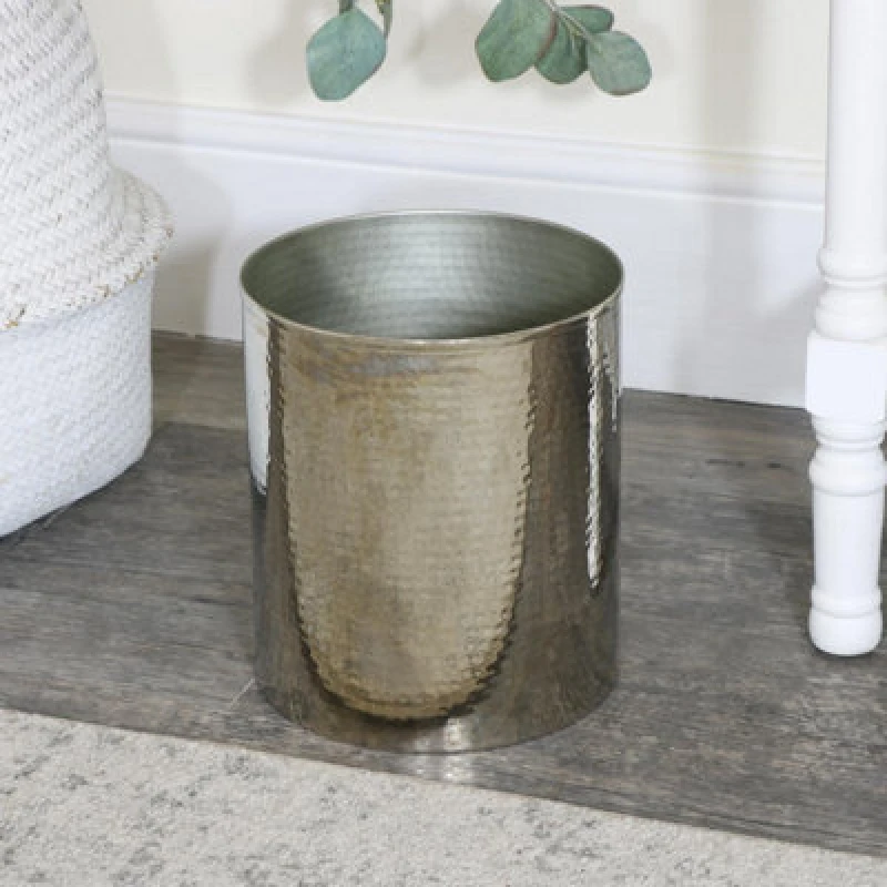 Image of Melody Maison Silver Metal Hammered Waste Bin Metallic Silver unisex