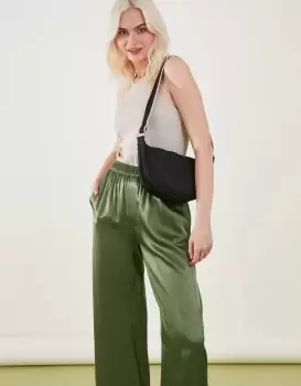 Image of Accessorize Womens Sling Cross-Body Bag in Recycled Nylon, Size: 14x1cm