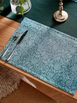 Image of 'Majestic Stag' Placemat Pair