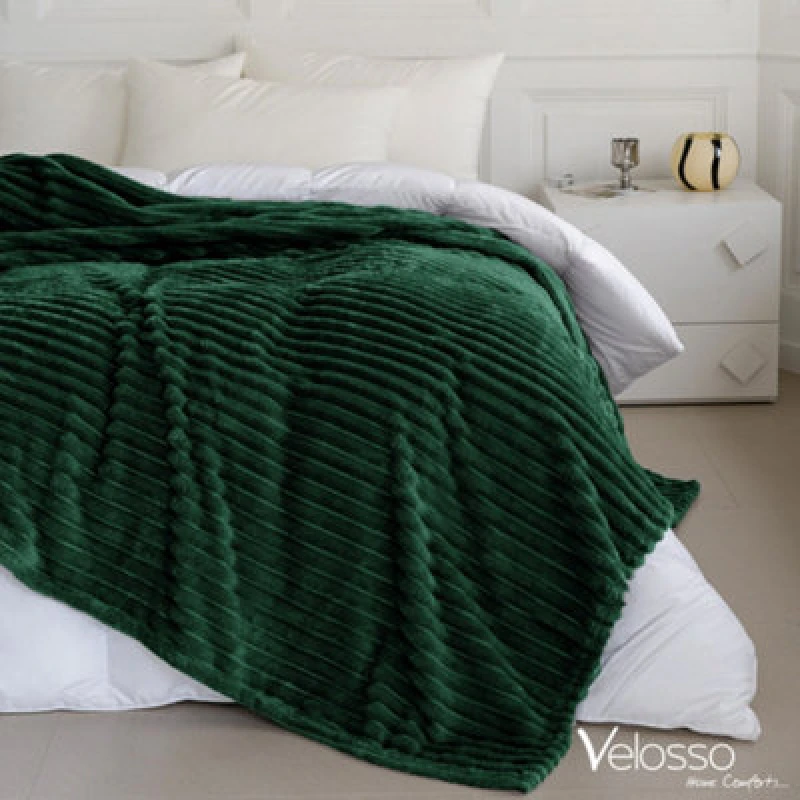 Image of Velosso Chunky Corduroy Super Soft Blanket in Emerald Size: 200cm x 240cm Emerald Unisex 200cm x 240 cm