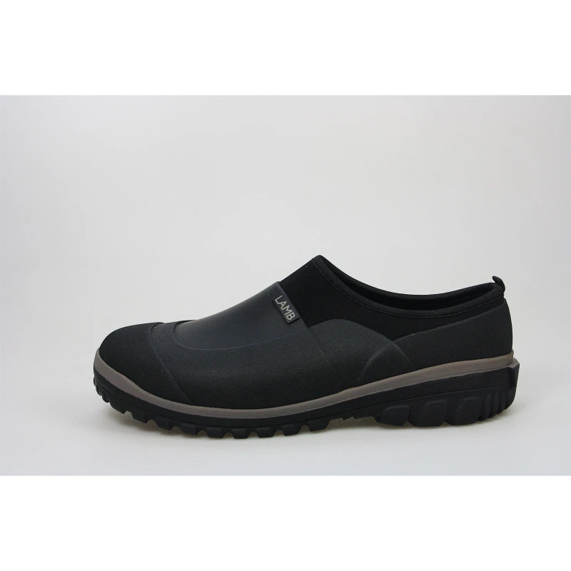 Image of Lamb Mens Gardening Clog Black male 7 (41)