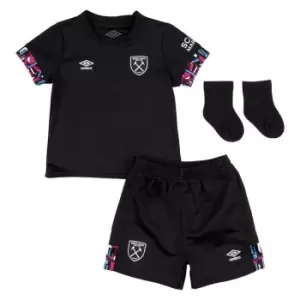 Image of Umbro WHFC A BabyKit Bb23 - Black