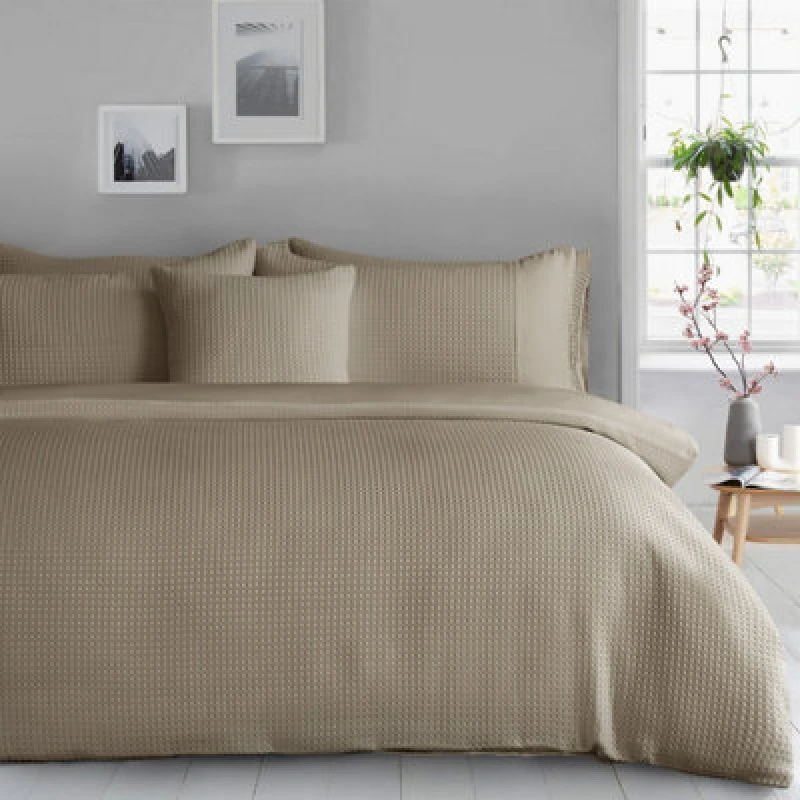 Image of Velosso Waffle Weave Duvet Cover Set - Textured Pillowcase, Button Enclosure in Natural Size: Double Natural Unisex Double