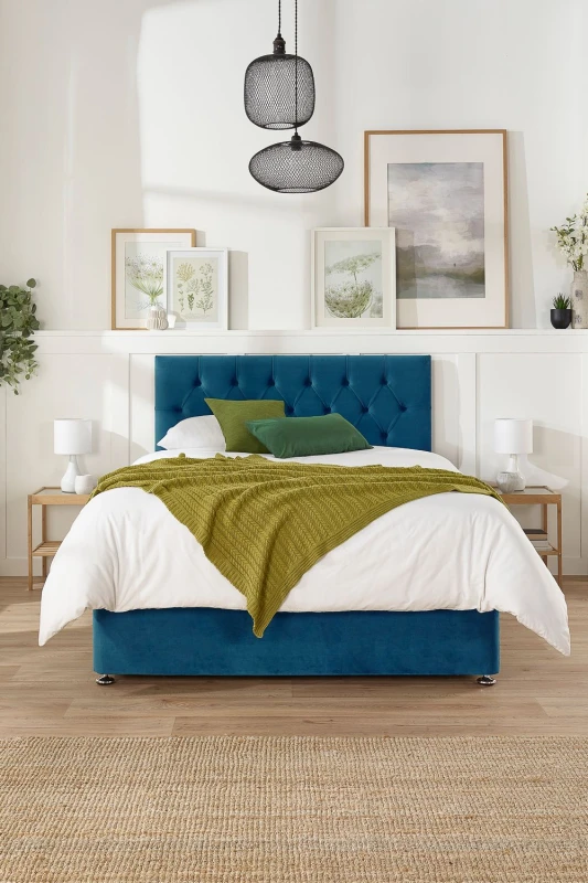 Image of Olivier Velvet Divan Bed with 2 Drawers