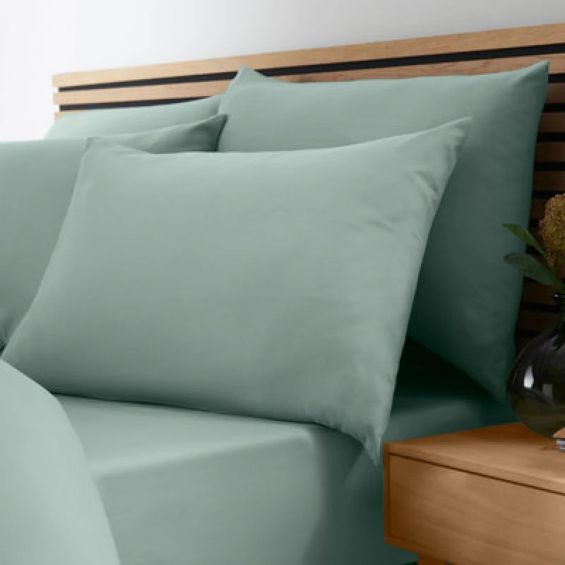 Image of Catherine Lansfield 'So Soft Easy Iron' Fitted Sheet Green