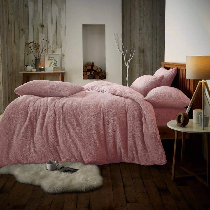 Image of Smart Living Smart Living Luxury Teddy Plain Duvet Cover and Pillowcase Set in Pink Size: Double Pink Double Unisex 5051346356417