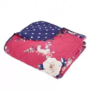 Image of Catherine Lansfield Canterbury Bedspread Throw - Raspberry