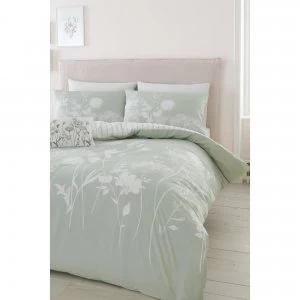 Image of Catherine Lansfield Meadow Sweet Floral Reversible Duvet Set