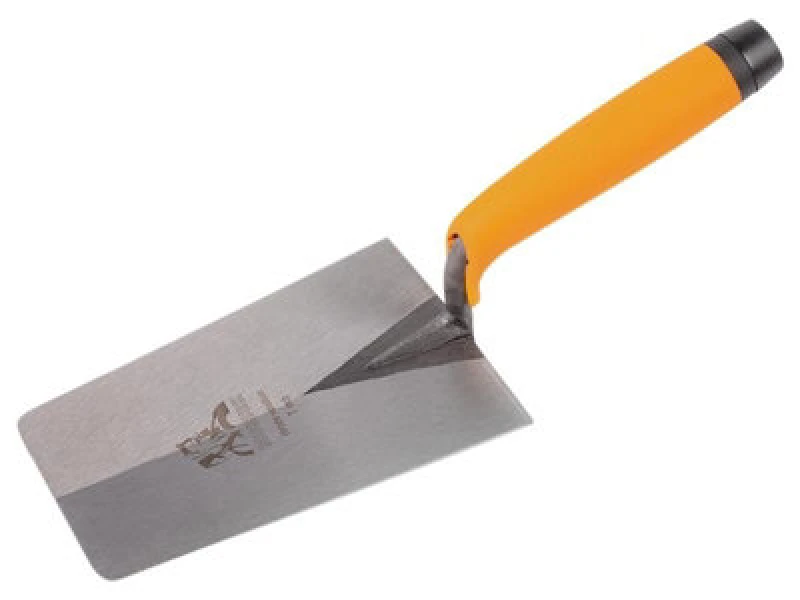 Image of Roughneck Chrome Vanadium Steel Bucket Trowel 51-070 Length: 7"