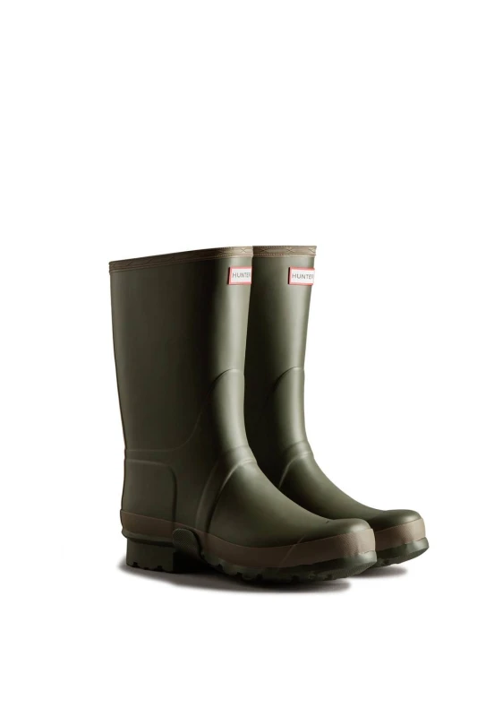 Image of Hunter Mens 'Gardener Short' Wellington Boots in Dark Olive Size: 9 Dark Olive Male 9